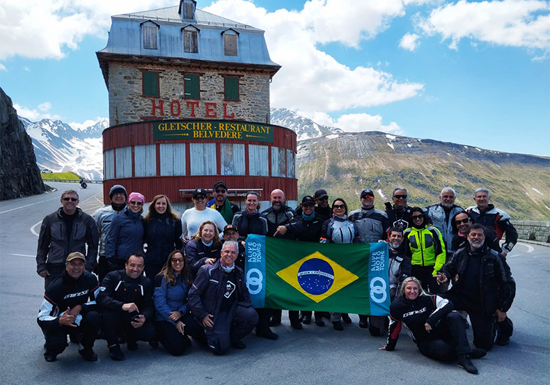 tour_alpes-touring_001